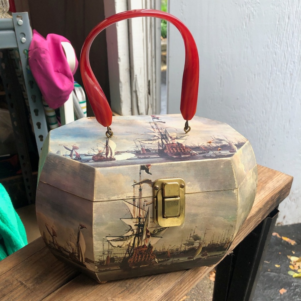Vintage decoupage purse
